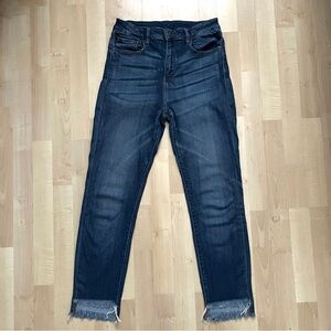 Hidden Jeans Height Rise Woman’s Size 30 Jeans